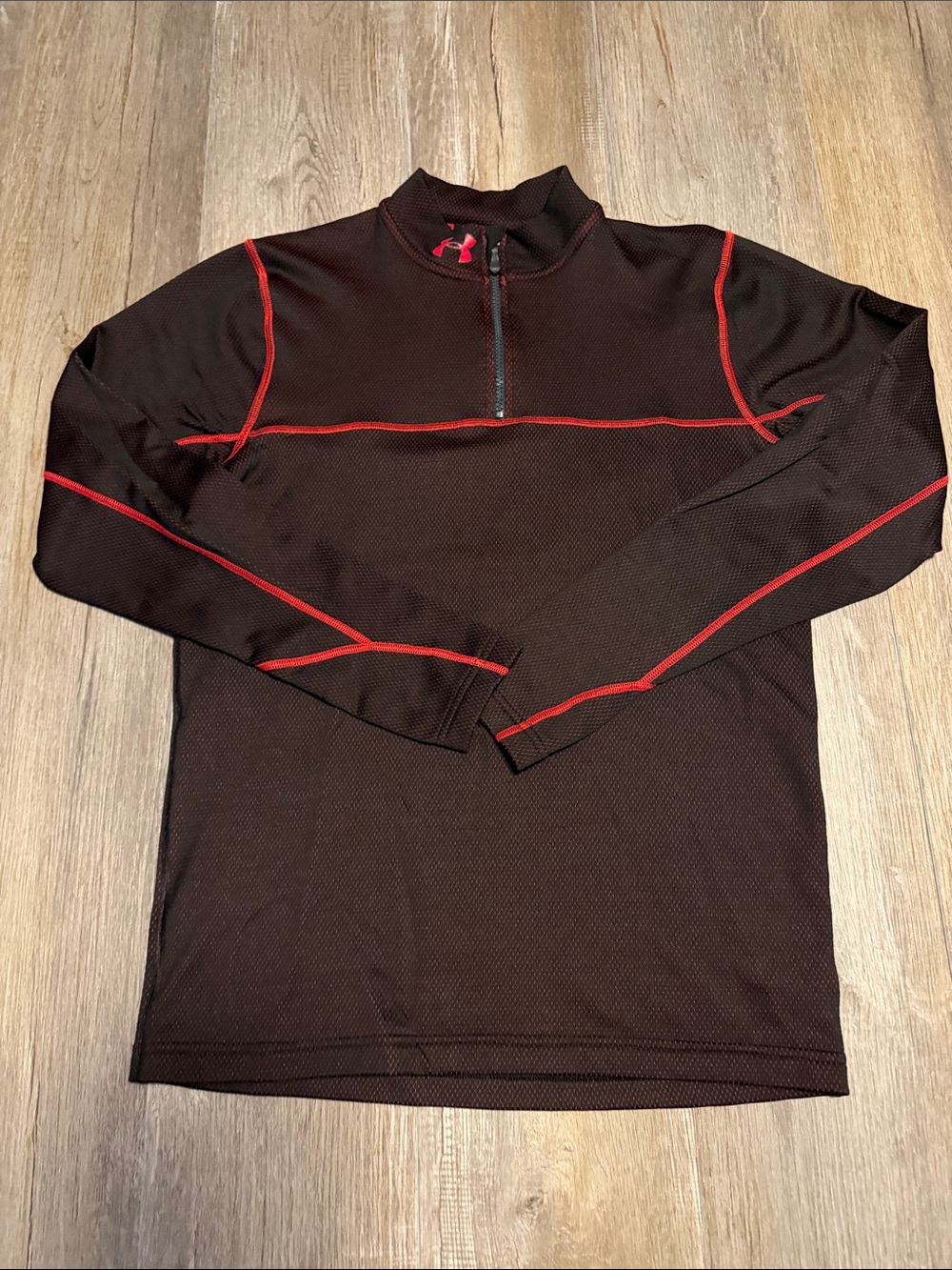 Under Armour ColdGear Men’s Black Quarter-Zip with Red Trim
